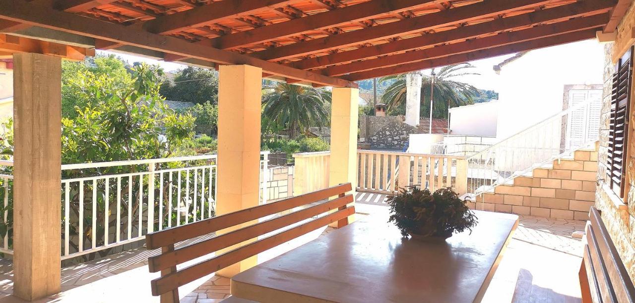 شقة Big House For 14 People In Centre Of لومباردا المظهر الخارجي الصورة