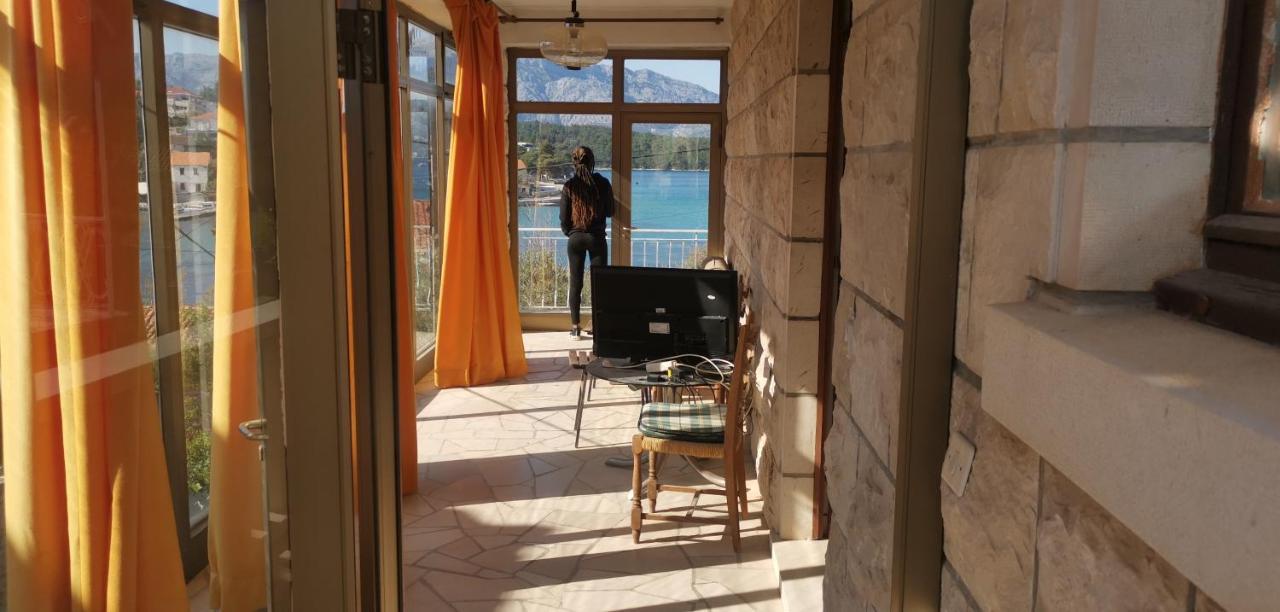 شقة Big House For 14 People In Centre Of لومباردا المظهر الخارجي الصورة